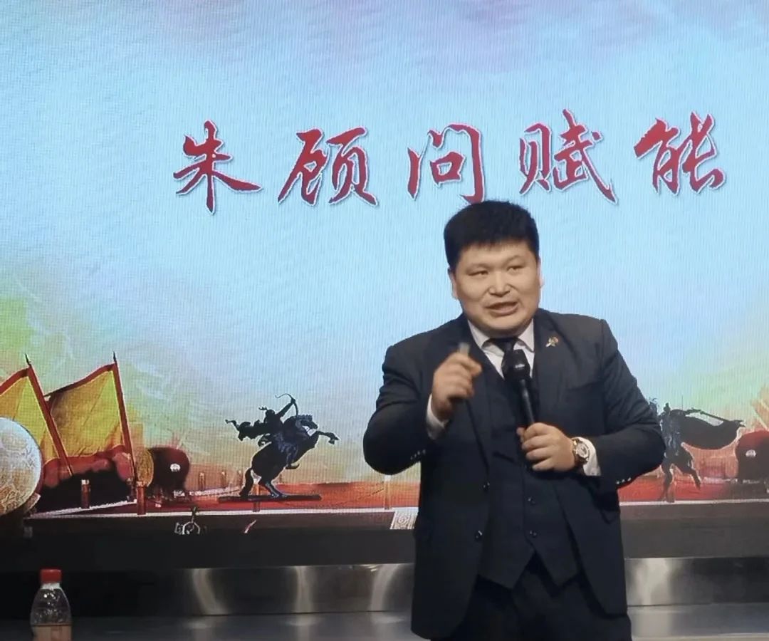 江苏瑞尔光学&新易咨询2023年人才发展项目“铸将计划”圆满结项暨2024年人力资源项目正式启动(图4)