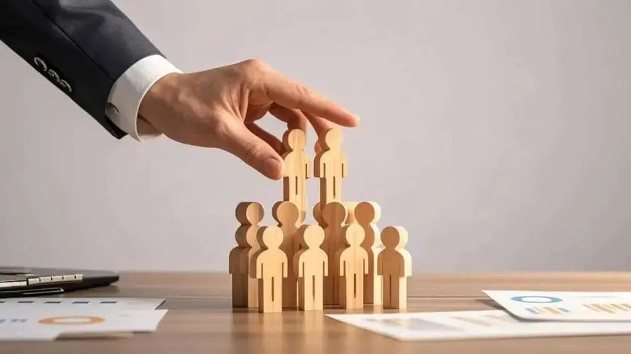 别再迷信“精益工具高手”了！70%的企业都选错了人(图1)