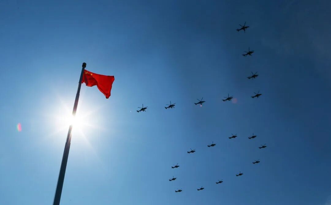 百年回响，铭记历史：从“萤火”到“老鬼”，中国青年如何接续信仰之光？(图4)